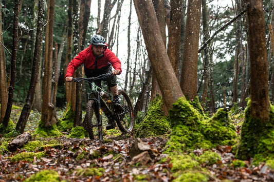 Starling cycles muddy mountain biker